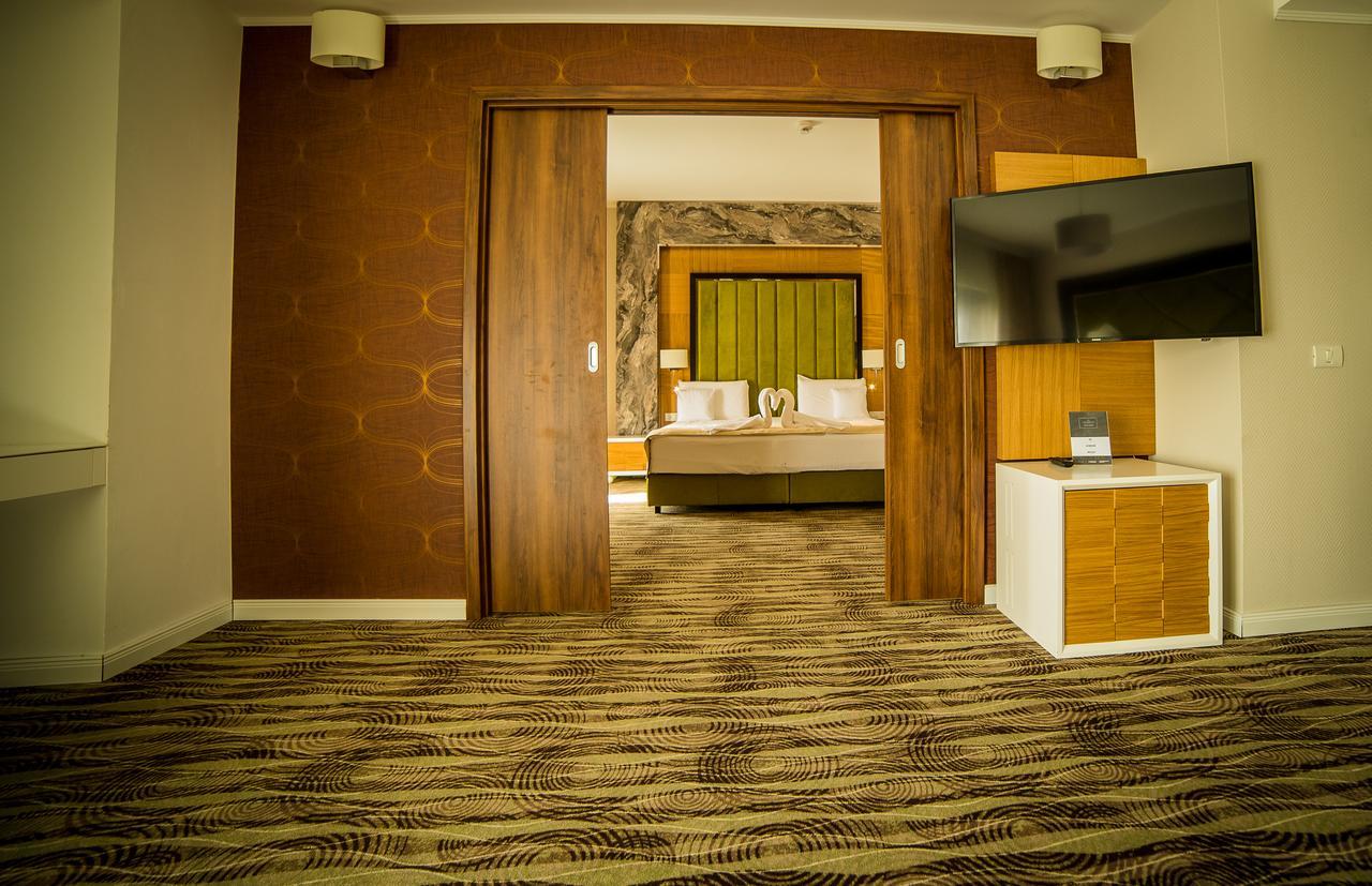 Hotel President Spa Baile Felix Exterior photo