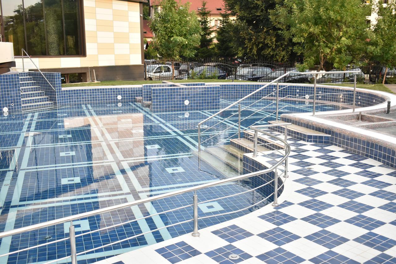 Hotel President Spa Baile Felix Exterior photo